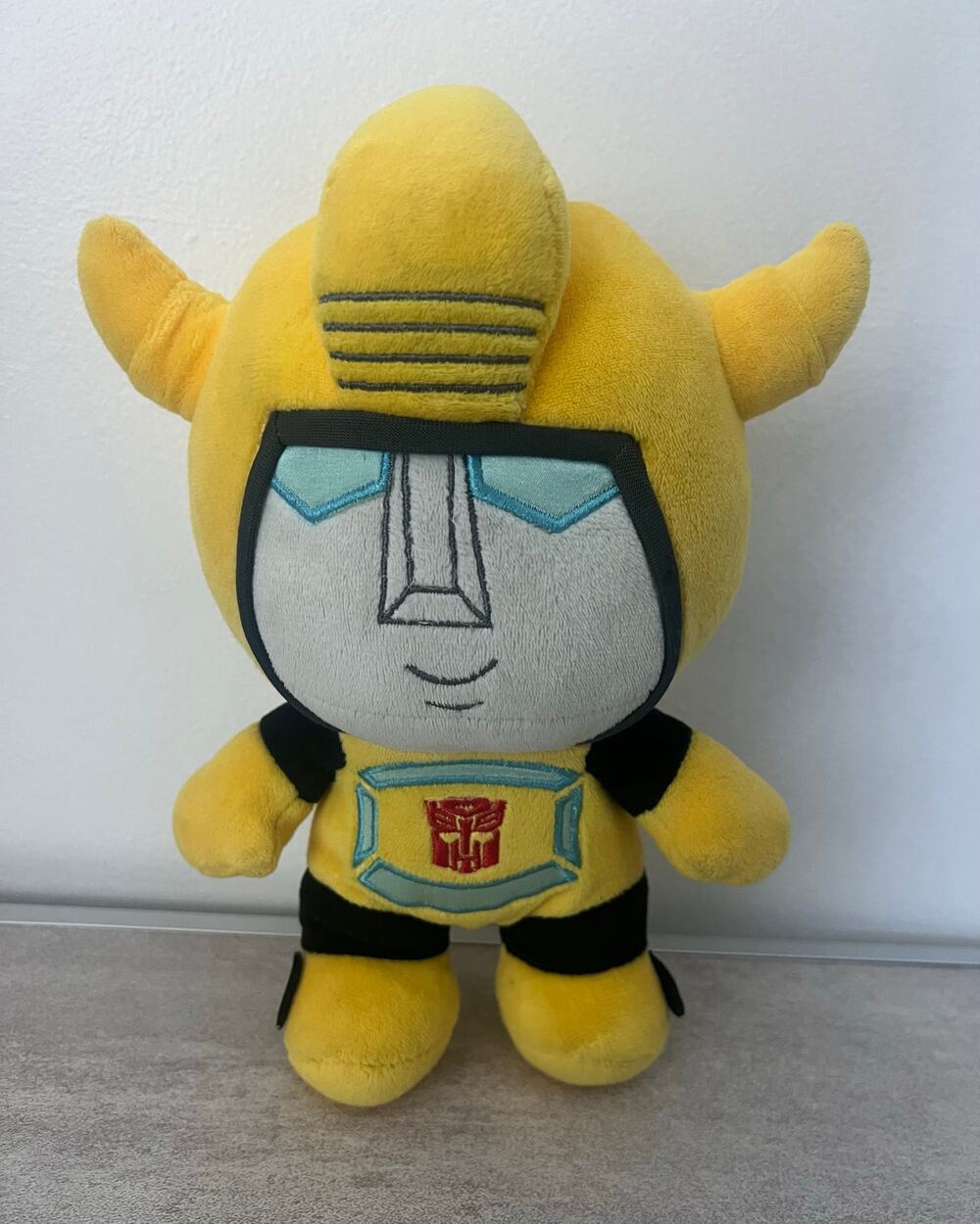 Hasbro 2021 Universal Studios Authentic Transformers Plush Bumblebee
